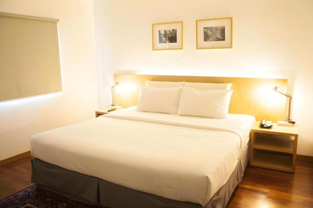 Quayside Hotel Malacca Екстериор снимка
