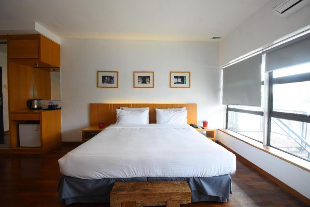 Quayside Hotel Malacca Екстериор снимка